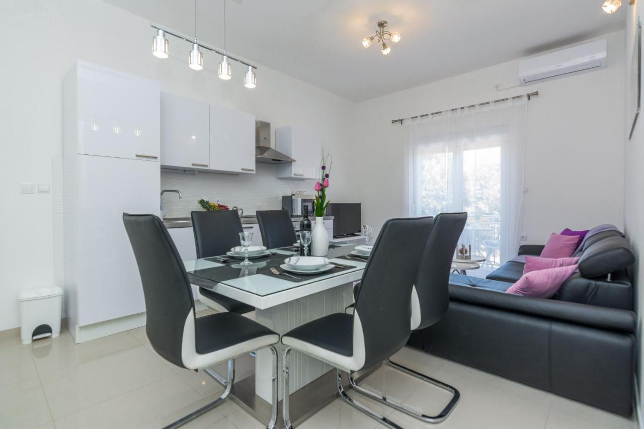 Sukošan Apartments Marko מראה חיצוני תמונה