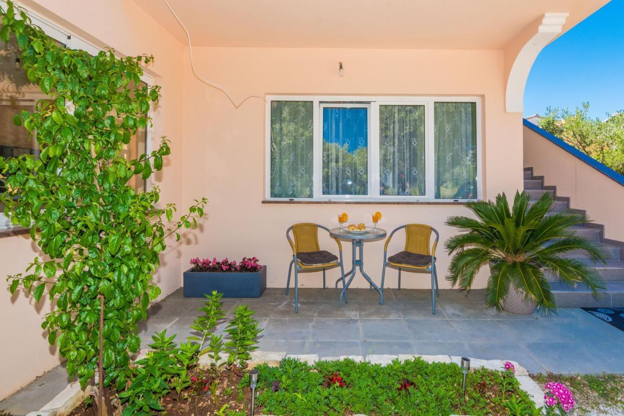 Sukošan Apartments Marko מראה חיצוני תמונה